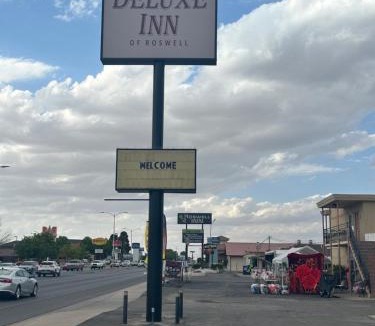 Roswell Hotel | Deluxe Inn Of Roswell