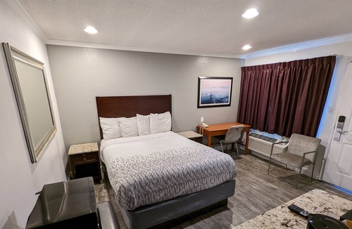 South San Francisco Hotel | Deluxe Inn