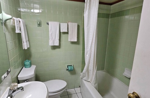 Stuttgart Hotel | Deluxe Inn