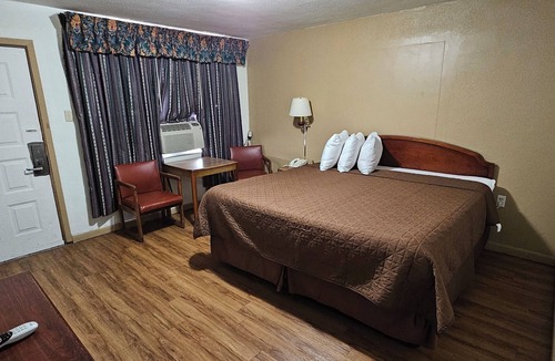 Stuttgart Hotel | Deluxe Inn