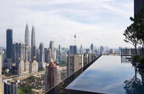 Kampung Datuk Keramat Apartment | Deluxe King Suite with Twin Tower View 15