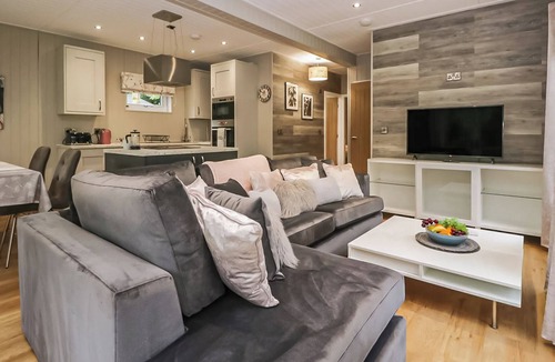 Allithwaite Ski Chalet | Deluxe lodge designed with luxury in mind.