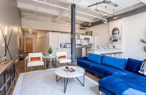 Downtown Fort Worth Apartment | Deluxe Loft | Heart of Downtown FTW & Sundance Sq