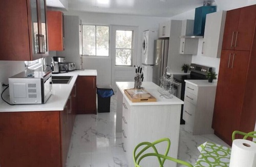 Laval Apartment | Deluxe newly renovated Apartment