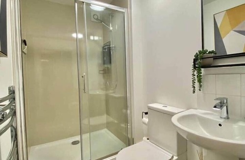 Ely Apartment | Deluxe One Bed Flat Near Ely Cathedral - Sleeps 4