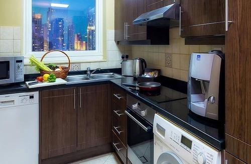Dubai Marina Hotel | Deluxe One Bedroom In Marina By Luxury Bookings