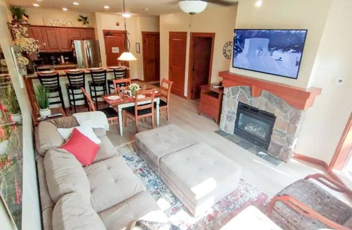 Salt Lake Mountain Resorts Condo | Deluxe Solitude Ski in/out 2bed/2bath Condo