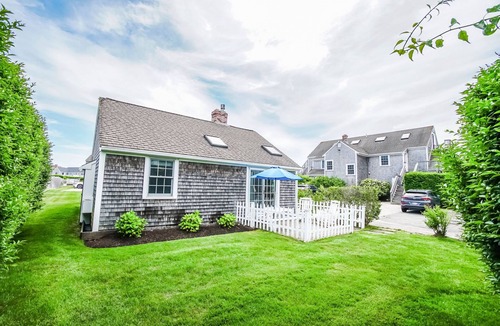 Falmouth Apartment | Deluxe Studio Steps From Surf Drive
