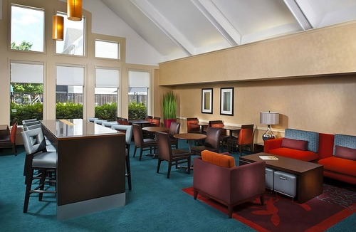 Homewood Hotel | Deluxe Suite | 1 King Bed | Near Vulcan Park Museum