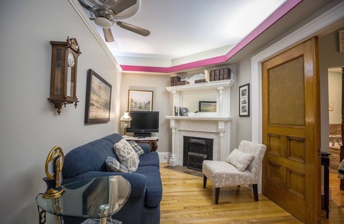 Liverpool Apartment | Deluxe suite, double whirlpool bath, 4 poster queen bed