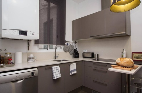 Dreta de l'Eixample Apartment | Deluxe three bedrooms apartment