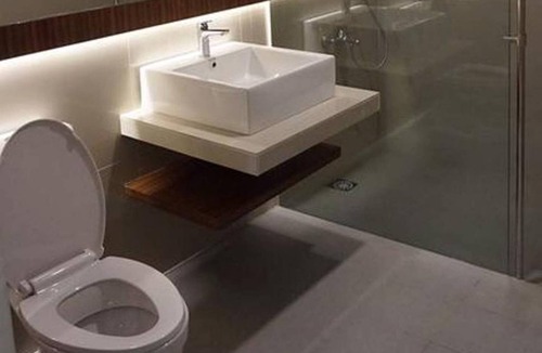 Banyuwangi Apartment | Deluxe Twin Room at Tamansari, Banyuwangi