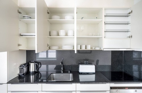 Sihlfeld Apartment | Deluxe Wiedikon 2.0 Room w/Storage & W/D, 3 min to Market, by Blueground