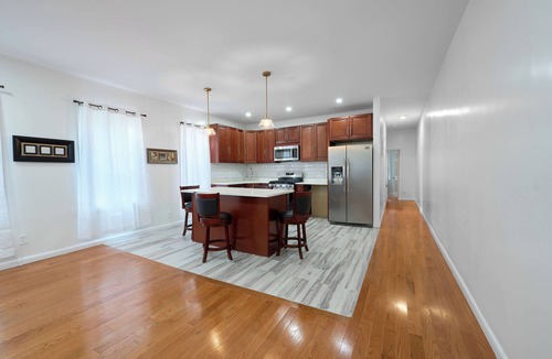 Flatlands Bed & Breakfast | Delz B&B