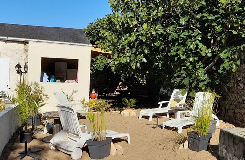 Monsireigne House | Demeure 4 Suites, Piscine & Spa - Near Puy du Fou - Concierge service