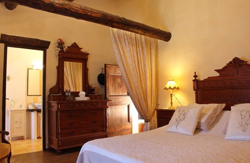 Brissac Bed & Breakfast | Demeure cévenol Les Rameaux