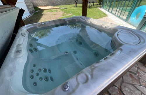 Mably House | Demeure de Charme de la Gravière