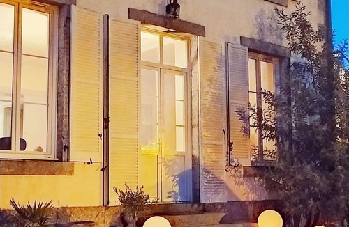 Quintin Villa | Demeure de cité de caractére