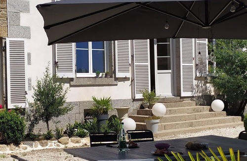 Quintin Villa | Demeure de cité de caractére