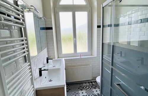 Le Heron Other | Demeure de la Ferme de Verdun