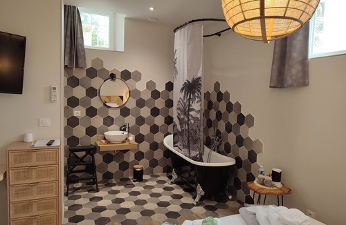 Montmirail House | Demeure de la Garenne