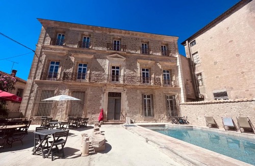 Neffies Bed & Breakfast | Demeure de Sainte Clotilde, idéale pour les fêtes et les anniversaires