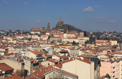 Le Puy-en-Velay Bed & Breakfast | Demeure des Dentelles avec PARKING GRATUIT