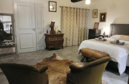Caux House | DEMEURE DES TROIS FOUDRES