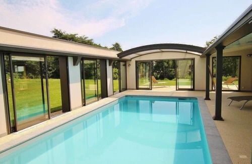 Avrille Villa | Demeure du Pont Rolland, heated inside pool, sauna and great location