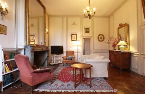 Le Grais House | Demeure historique dans un château avec jardin et connexion WIFI - FR-1-497-13