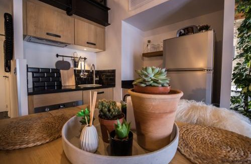 Marseillan Apartment | Demeure Terrisse La Résidence