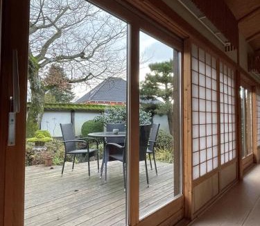 Herning Bed & Breakfast | Den Japanske Have B & B