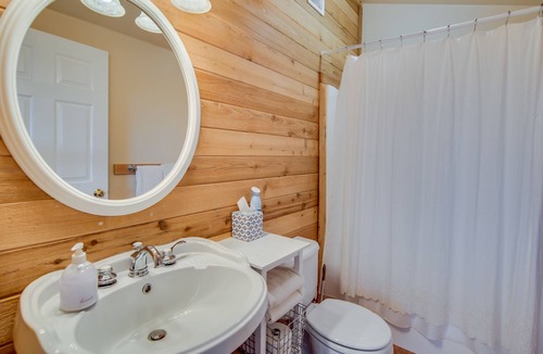 Talkeetna Cabin | Denali Overlook Inn