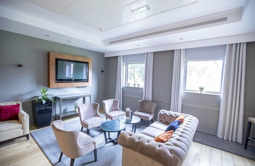 Uxbridge Hotel | Denham Grove