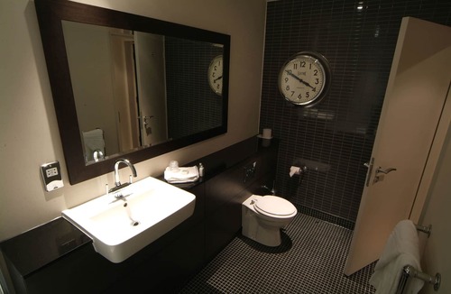 Uxbridge Hotel | Denham Grove