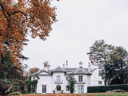 Uxbridge House | Denham Mount