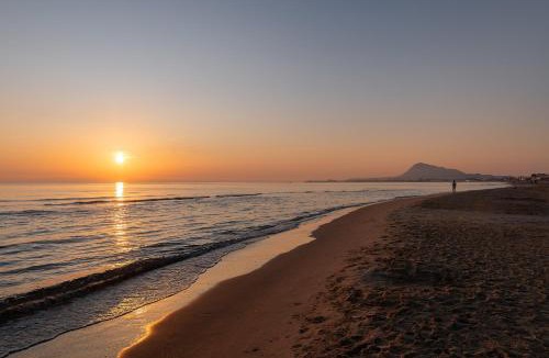 Les Deveses House | Denia Beach Lodge