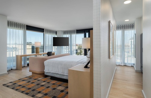 McKinney Hotel | Denizen Hotel