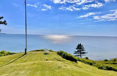 Kalundborg House | Denmark's Most Charming Beach Cottage
