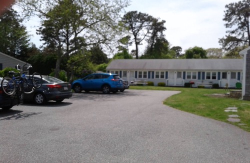 Dennis Port Apartment | Dennisport - Studio Condo w kitchenette - Walk to beach