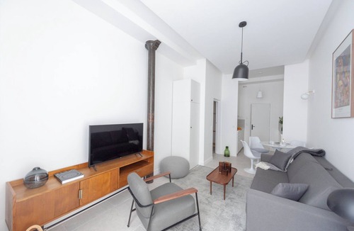 Arsenal Apartment | Denver, 1BR/1BA, 4 people