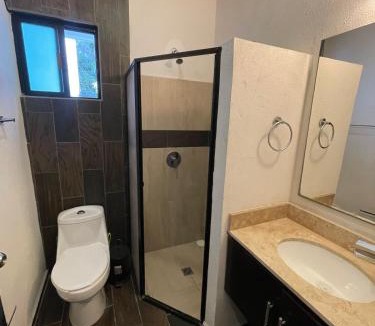 Tampico Apartment | Depa amplio PB con estacionamiento 7 personas
