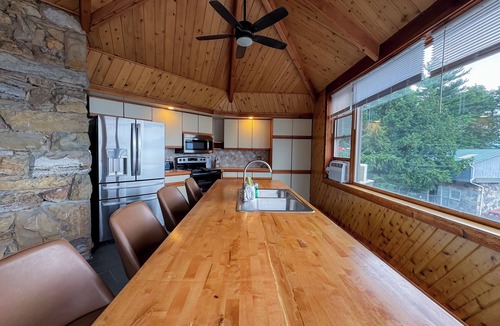 Lake George House | Depe Dene Historic Lakefront Mansion