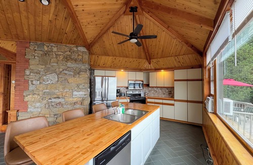 Lake George House | Depe Dene Historic Lakefront Mansion