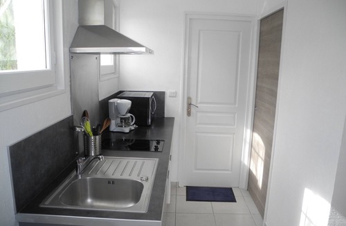 Cestas Apartment | Dependency of charm and swimming pool