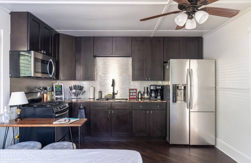 Gainesville Hotel | Depot Village