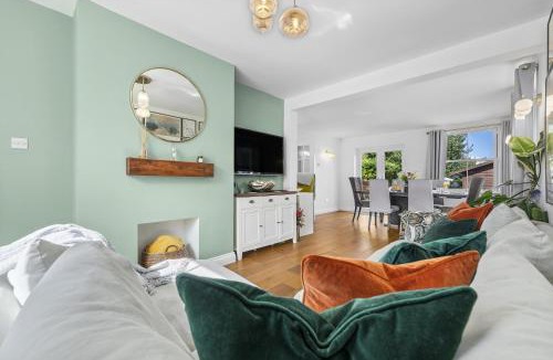 Southam House | Deppers Bridge, 3 Bedroom Property