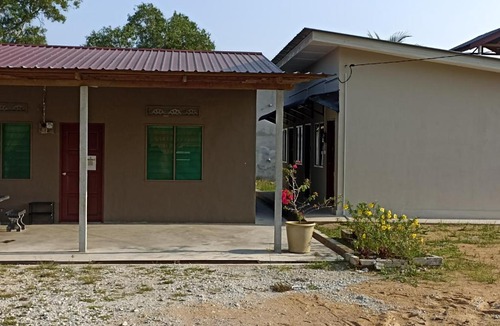 Peramu Jaya Tiga Hotel | Depulauserai Roomstays