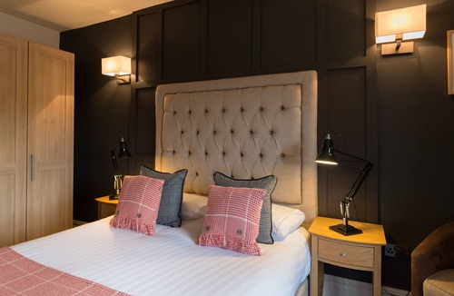 Preston Hotel | Derby Arms