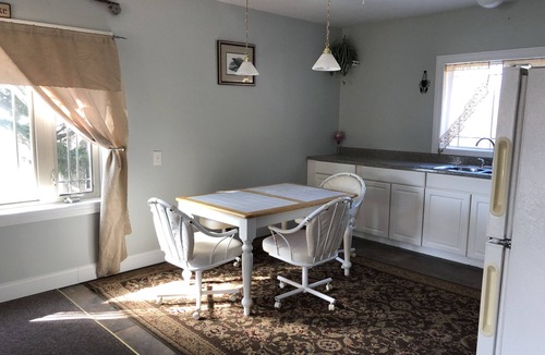 De Ruyter House | DeRuyter Lake Water Front